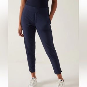 Athlete Brooklyn Ankle Pant Size 8 Navy